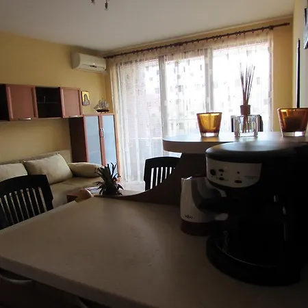 Apartamento Apart Holiday Club Ravda